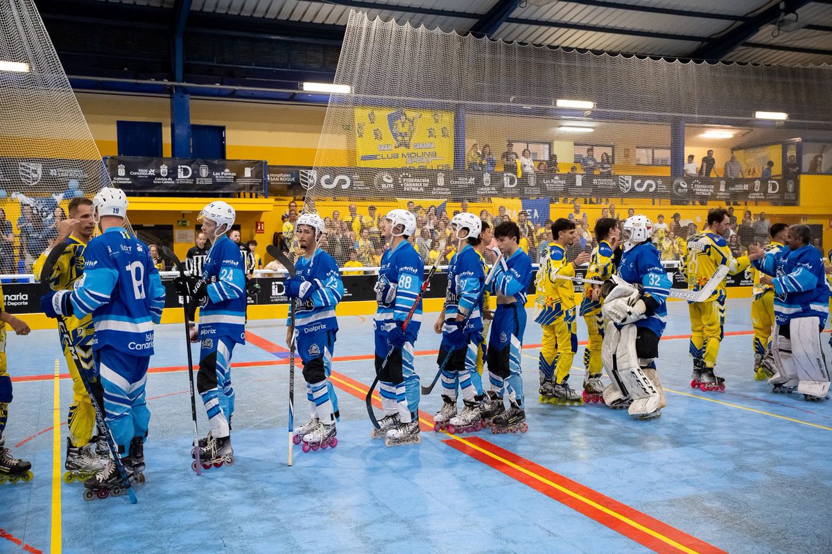 PoliSuarezgc's tweet photo. ¡Una tarde en la que ha vuelto a ganar el #DeporteCanario!

Hoy he tenido la oportunidad de disfrutar del segundo partido de la serie final por el campeonato nacional de Liga Elite de #hockeylínea. Gran victoria para el @clubmolinasport que, con este triunfo, suma así su sexta liga —quinta consecutiva— en un nuevo año para enmarcar. ¡Enhorabuena!

Pero quiero también resaltar la gran temporada del @AronaGuanches, que nos ha permitido vivir una gran fiesta de este deporte con la primera final canaria de la historia. ¡Gracias por hacernos vibrar!