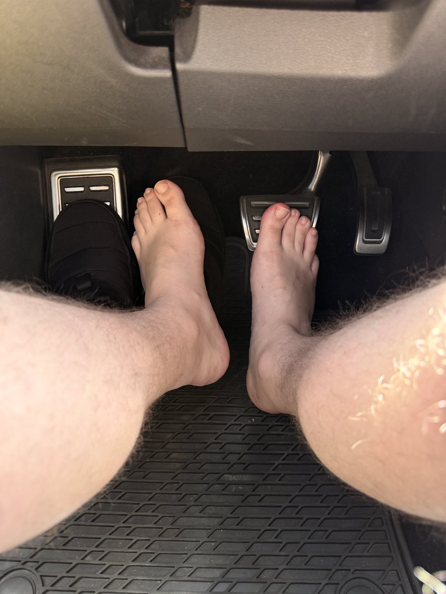 califtguy's tweet photo. Hot and sweaty out running errands today https://t.co/O4fJHrTSwm