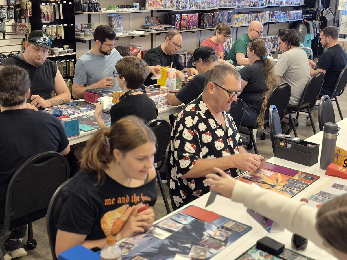 owl_bard's tweet photo. 16 pilots today for the Gundam Weekly Tournament! Thanks everyone for coming! Congrats to Ben for taking home the winner pack today! https://t.co/Mm262MbbZC
