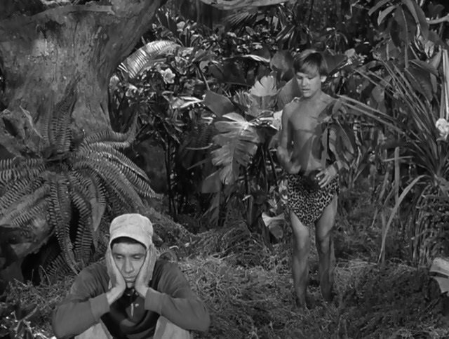 Buzztime's tweet photo. Buzztime Bar Buddies:  Which famous actor is "Jungle Boy" in this Gilligan's Island episode? https://t.co/mqJYwmZqTE