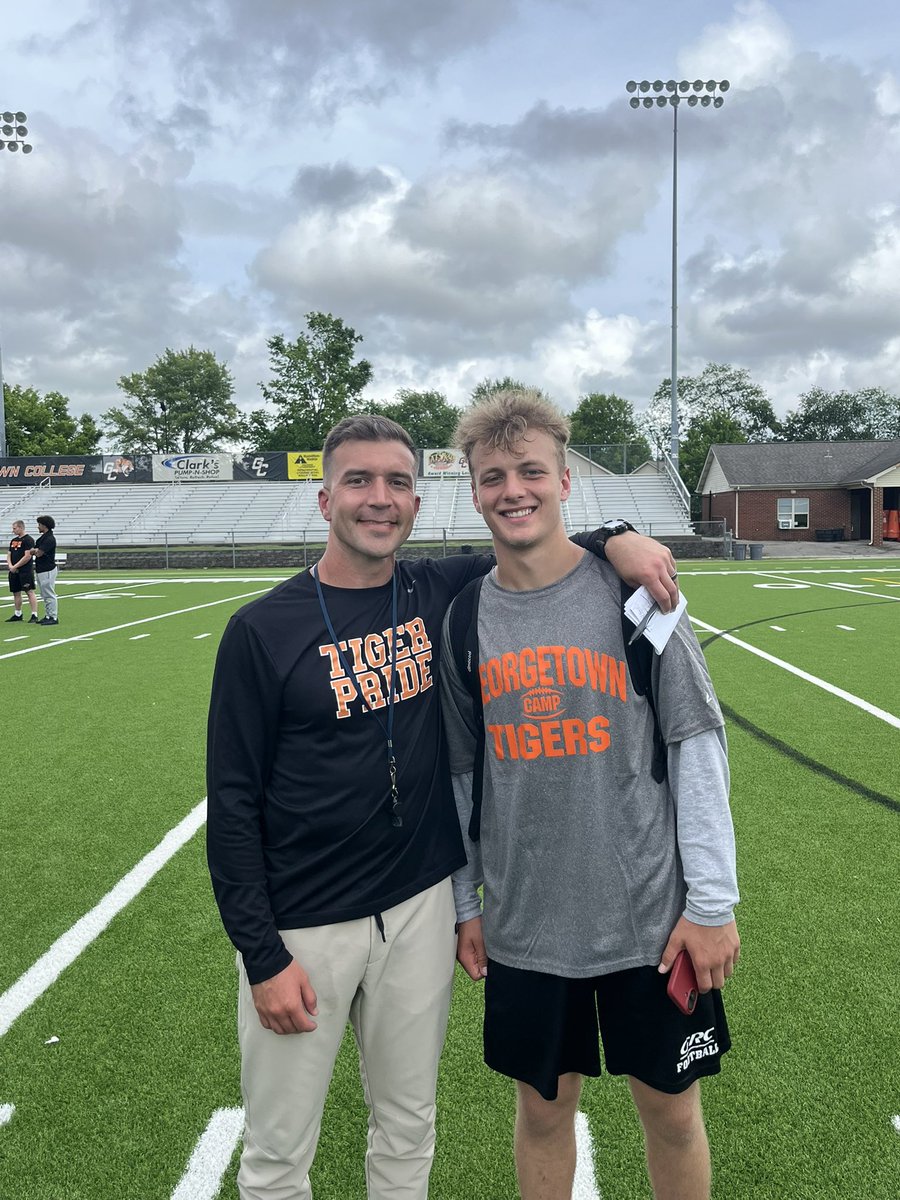 MuzicCarter's tweet photo. Had an awesome day @Gtown_Football camp. Learned a lot of things, I can’t wait to be back on campus. @W1ndau @GRCCardinalFB @QBREIGN @coachdanedamron @djwhit3D @GRC_Strength https://t.co/jaaF5Vnm3F