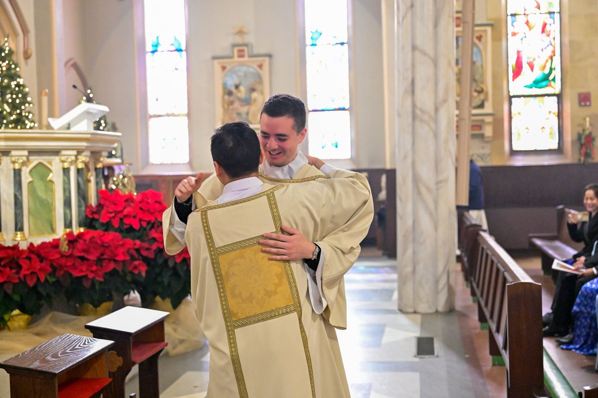 CatholicNH tweet media