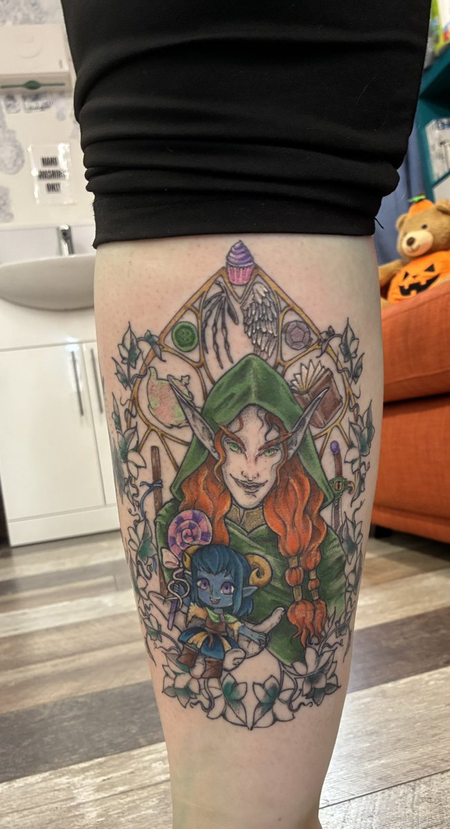 MeganWTurner's tweet photo. My toxic trait is I have the two most chaotic characters tattooed on my leg forever 😍 and I’m so happy about it 
@LauraBaileyVO @matthewmercer how amazing did my tattooist do? 😍 https://t.co/oN00Hl5Fxe