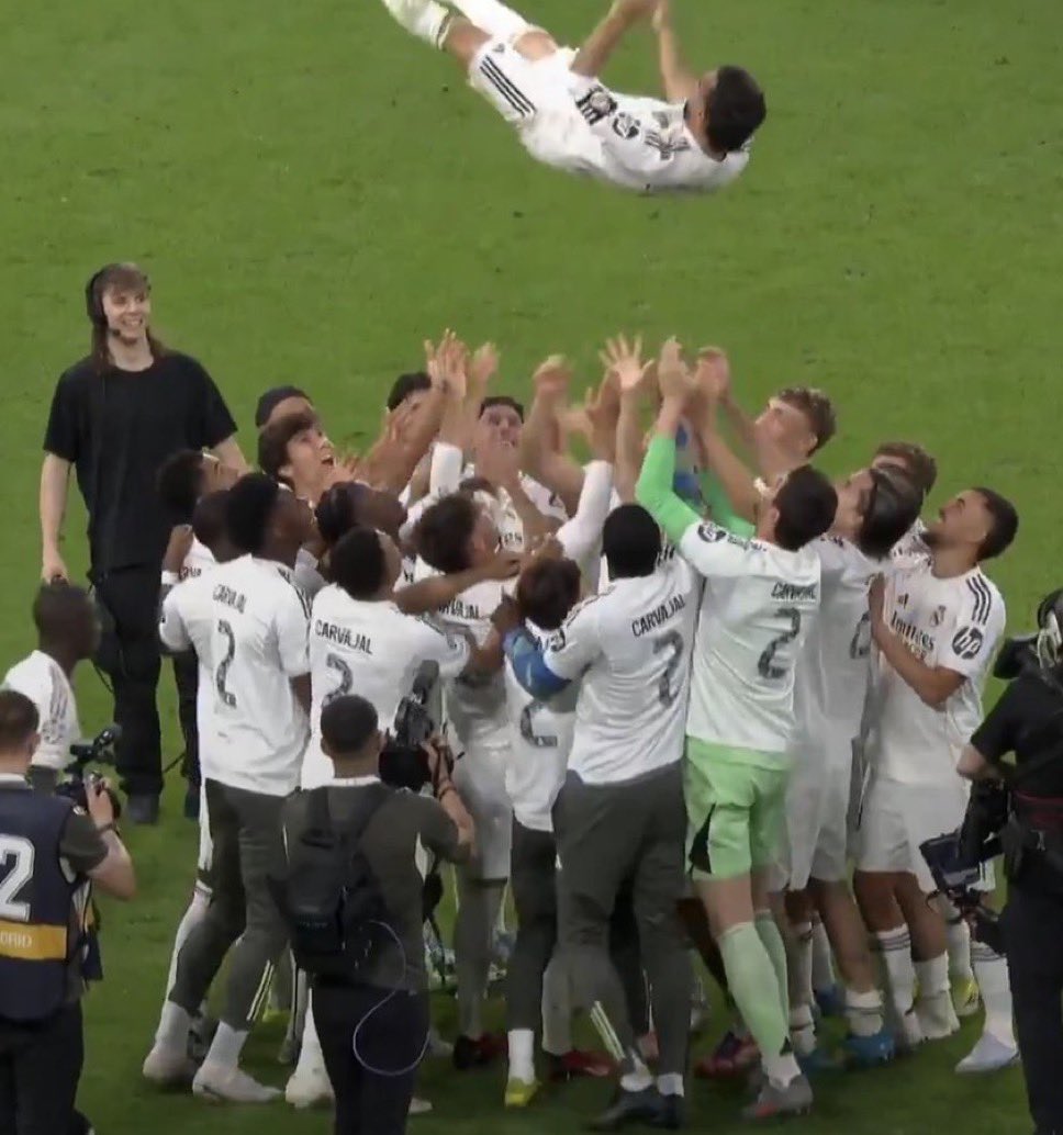 Actu Foot tweet media