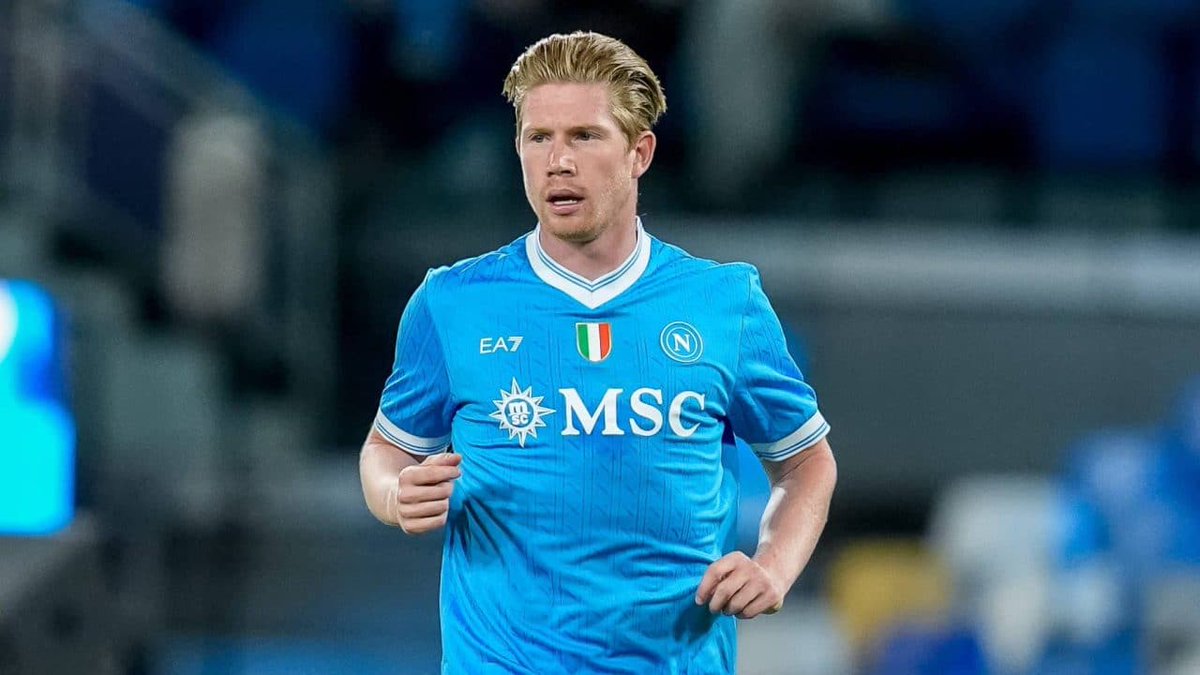 liberta___depre's tweet photo. Fábio Sormani no podcast 'Benja Me Mucho'.

"Se você trouxesse o Kevin De Bruyne, o melhor do De Bruyne, e colocasse na década de 70 aqui no futebol brasileiro, ele ia jogar no Goiás. Ele não ia jogar em outro time aqui (no Brasil)"

📷Divulgação / 📷Imago https://t.co/zVXQkHMqru