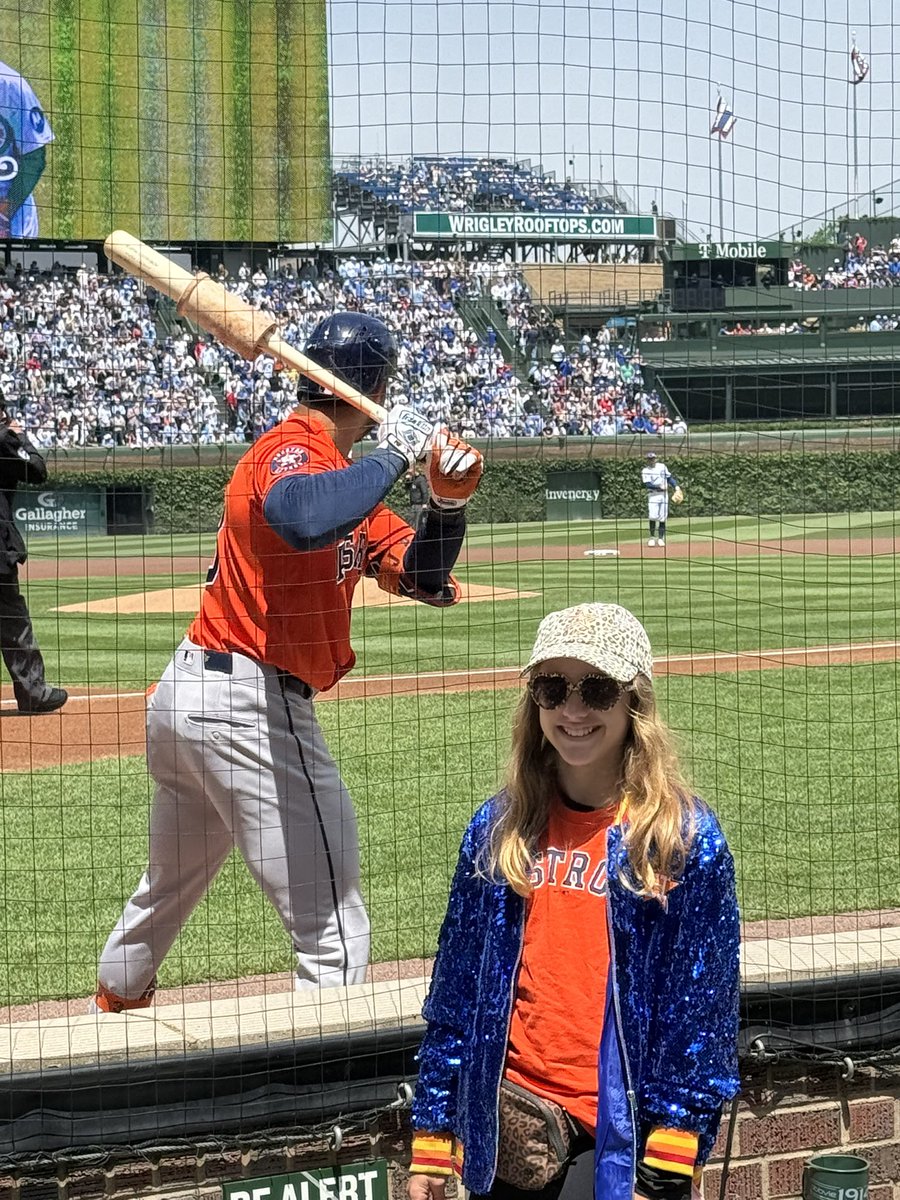 fade_material's tweet photo. @astros @MethodistHosp Let’s go! https://t.co/kTYFP5hNf5