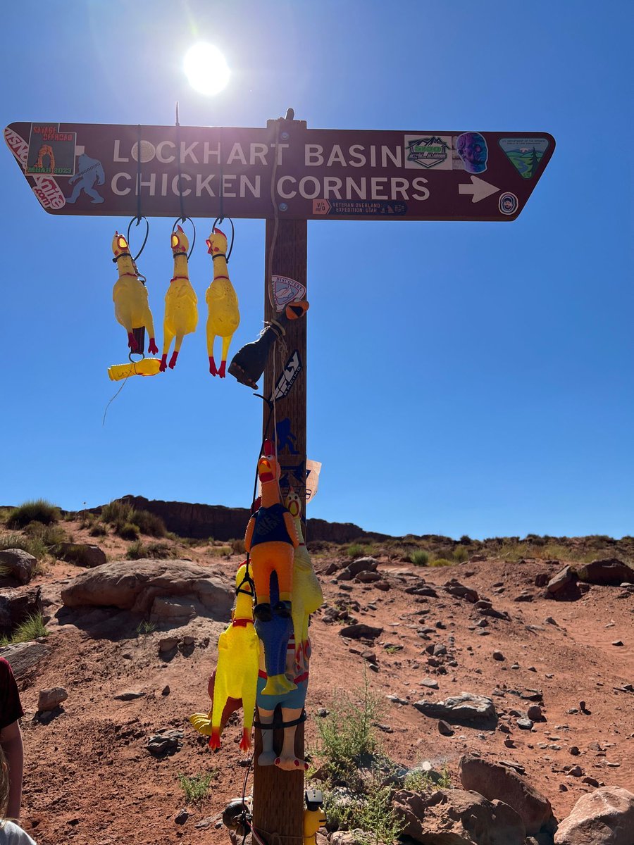 HighCountryJNL's tweet photo. If your trail doesn’t have hanging rubber chickens, are you even wheeling in Moab? 🤔
#JeepWrangler #RockCrawler #OverlandLife #UtahAdventures https://t.co/DWLz1OHgzn