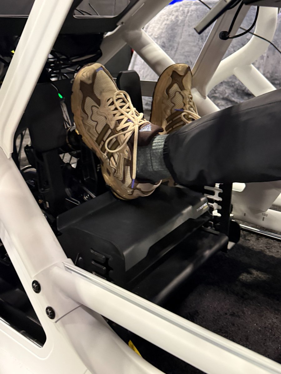 FANATEC tweet media