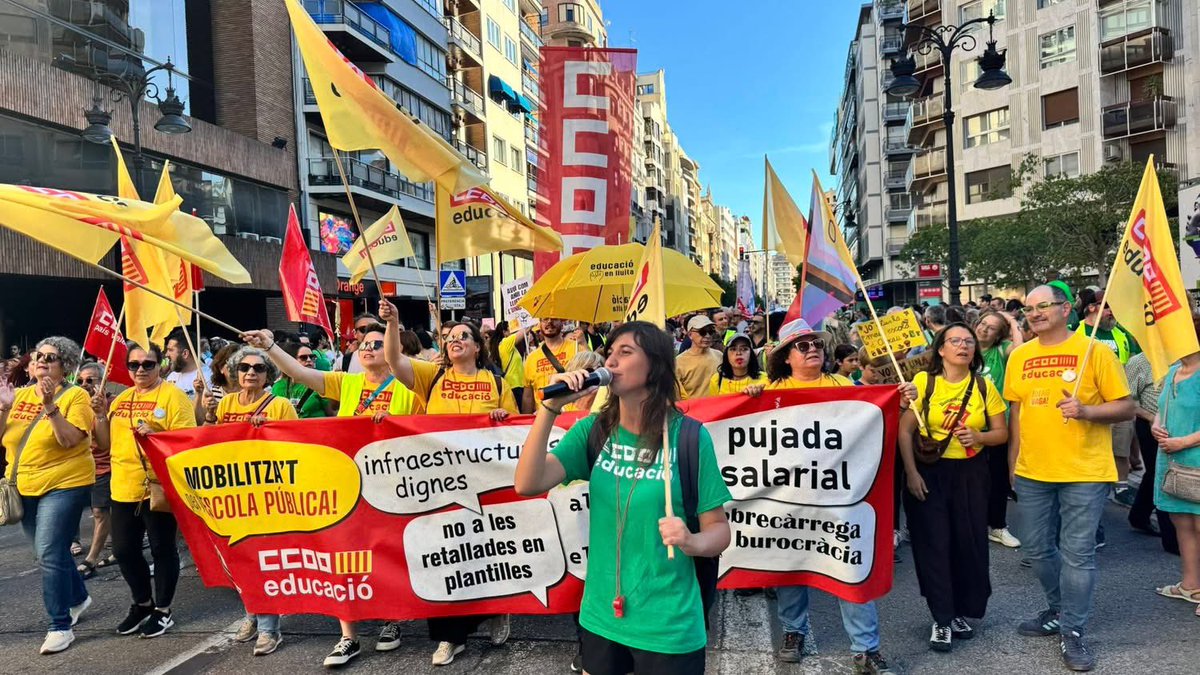 EMPAR PABLO MARTÍNEZ 🔻 tweet media