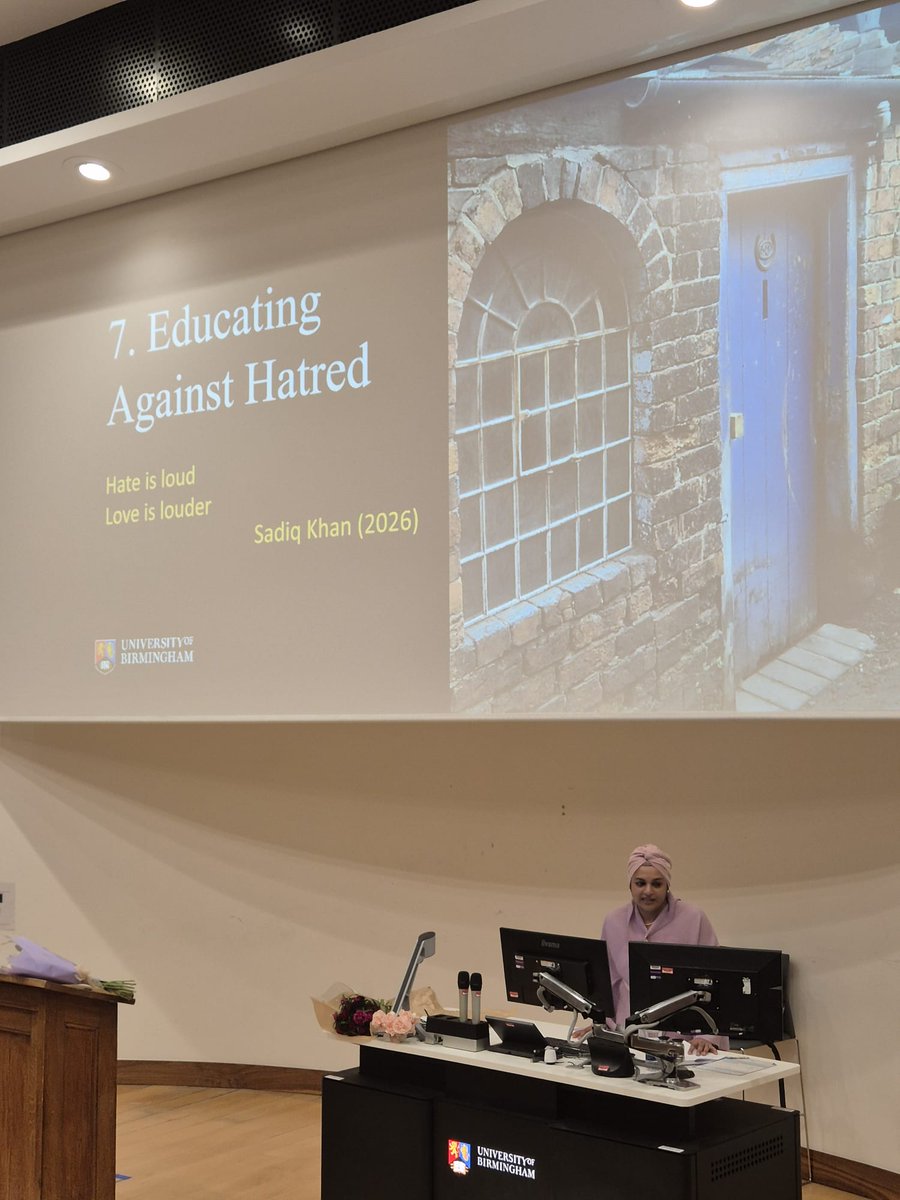 dhatt4labour's tweet photo. hate is loud. LOVE IS LOUDER.* It was wonderful to attend the professorial inaugural lecture of my dear friend Sabena** this week. A true honour. Sabena continues to enrich the lives of all who meet her - and she knows what she's talking about. Thanks for the refresher, Prof! https://t.co/zTgYwcJoFN