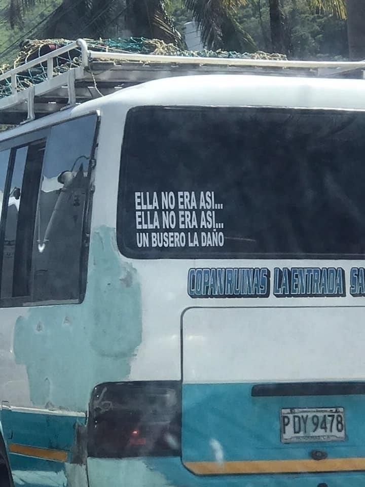 gente vendiendo cosas tweet media