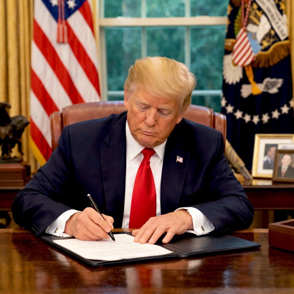 CEO tweet media