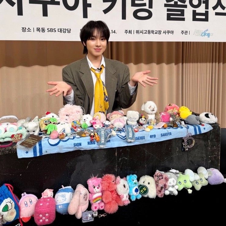 butterflyutsie's tweet photo. so whimsical and lovely his existence makes me so happy https://t.co/AZHReJfNlT