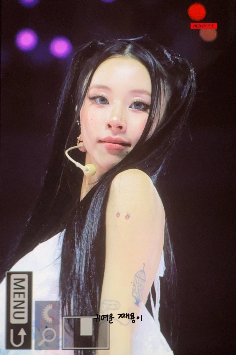 voyd0423's tweet photo. She is gorgeous!! https://t.co/pHMM92ncqQ