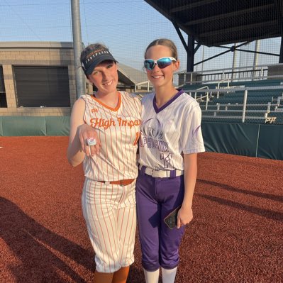 gena_hogan's tweet photo. #NewProfilePic https://t.co/dAeVQ4hfpP