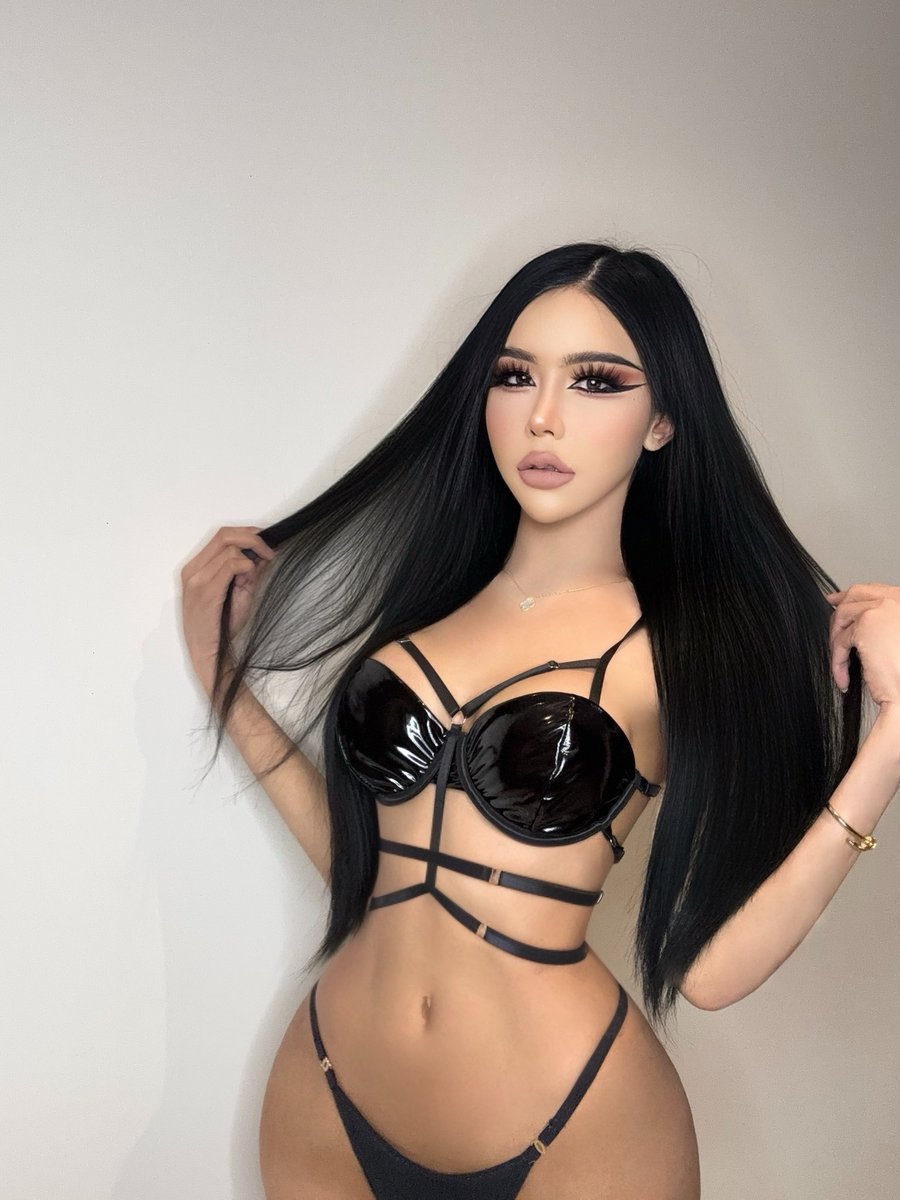 Flyintg's tweet photo. #Ladyboy_saudi 
#ladyboy_both_riyadh
#ladyboy_riyadh

+66 93 635 3454 https://t.co/cAJKsCzm9m