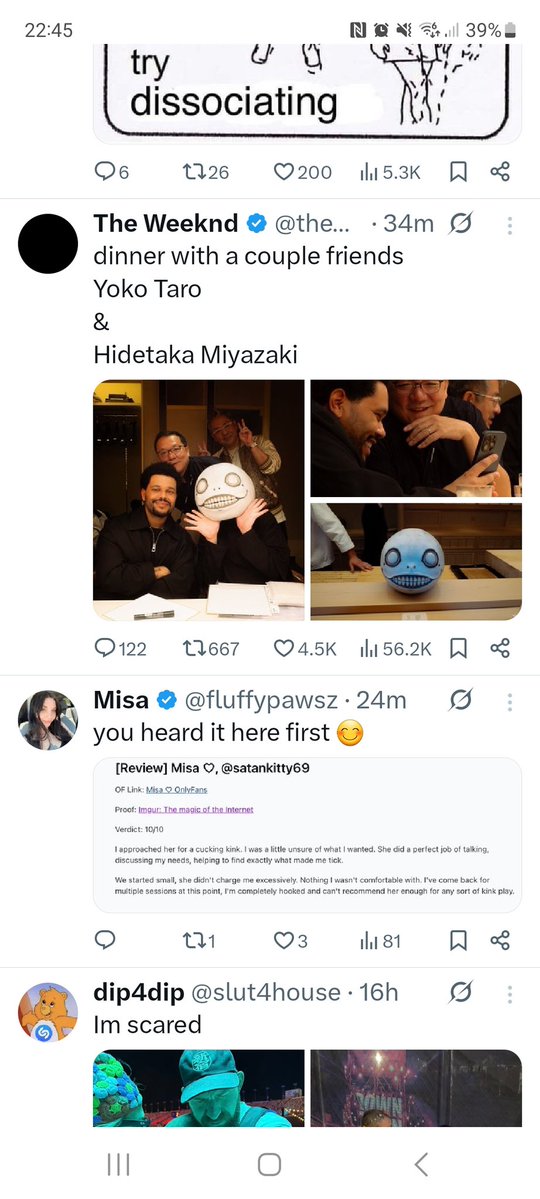 Sam tweet media