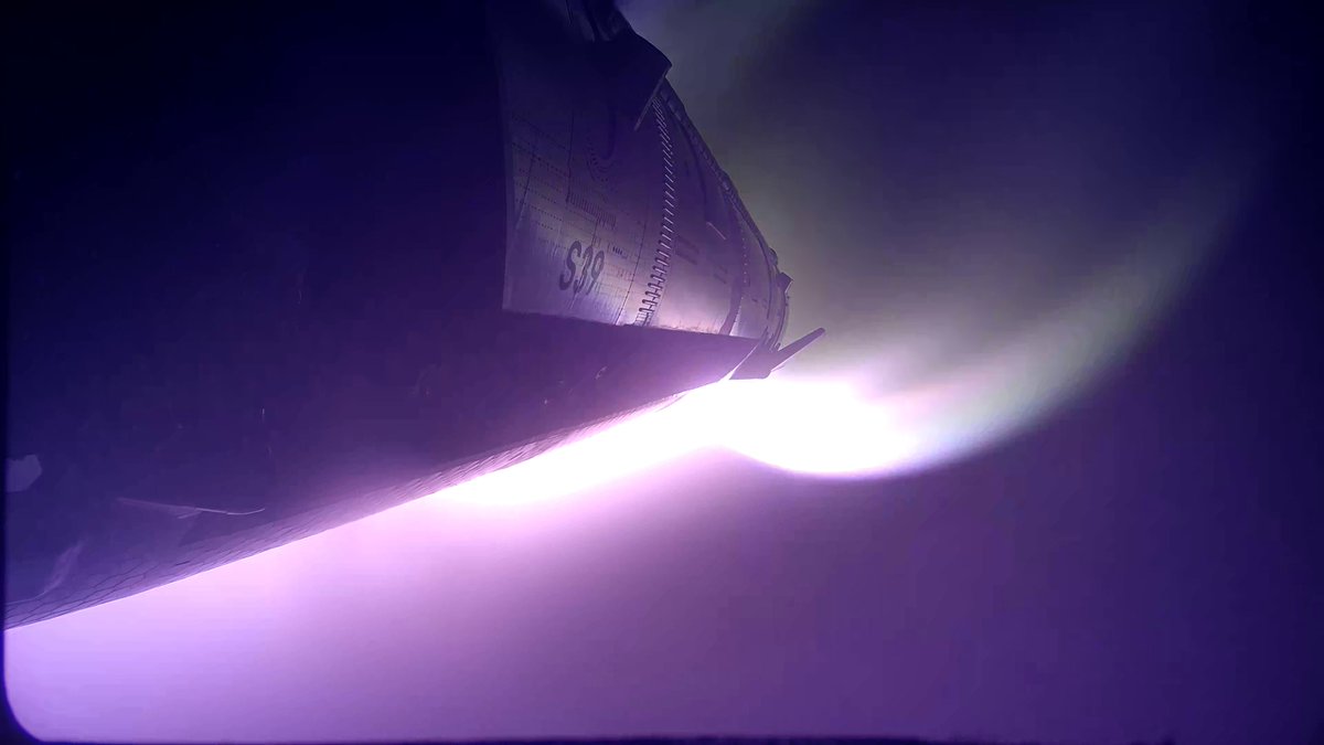 SpaceX tweet media