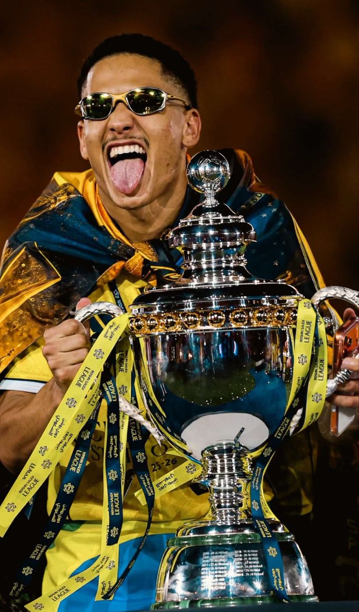 done_22ss's tweet photo. 🥇🏆🏆 https://t.co/iiocq6BLPo