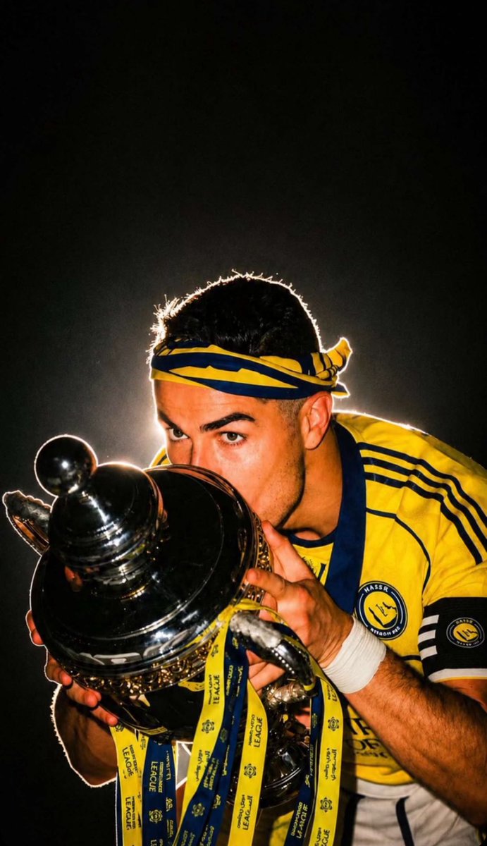 done_22ss's tweet photo. 🥇🏆🏆 https://t.co/iiocq6BLPo