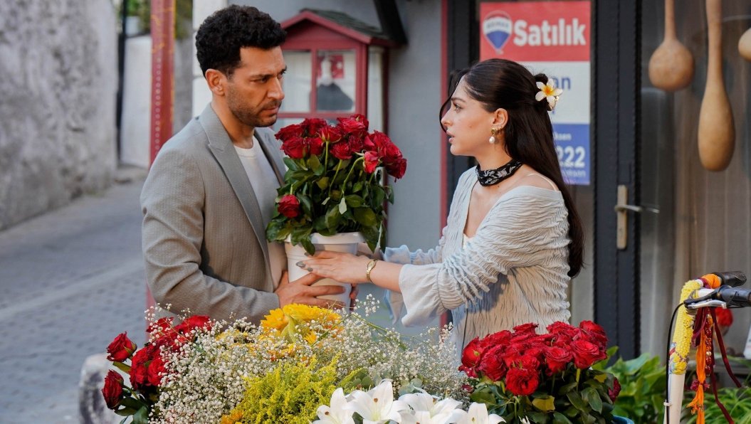 _Esheeq_'s tweet photo. مسلسل ورود وذنوب الحلقة 30 مترجم – قصة عشق
https://t.co/SLoQH5GNd2
#GüllerVeGünahlar #ورود_وذنوب #مسلسل_ورود_وذنوب #ورود_وذنوب_30 #GüllerVeGünahlar30 #قصة_عشق https://t.co/kd1Dy1n7hZ