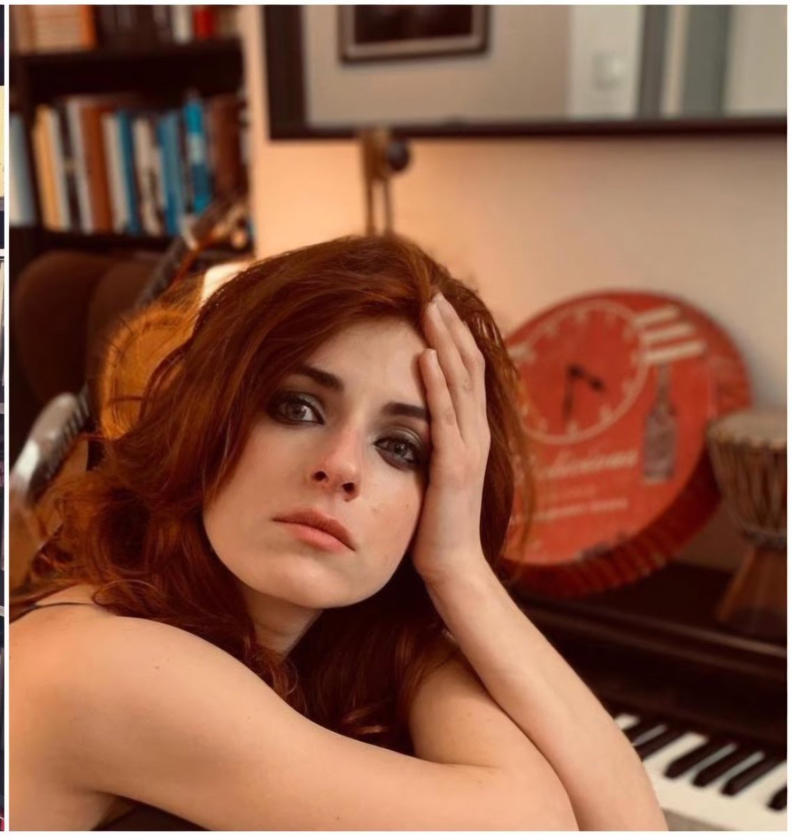 LEBBY4EVER's tweet photo. La scrittura di #Blanca4 procede...Preparatevi ad enormi sorprese 🌸
Waiting for #Blanca4 #Liguori #Egidio #Blanca #Blanca2 #Blanca3 #Blancalaserie ❤️🔥#mariachiaragiannetta #giuseppezeno #rosaelettrica #DonMatteo13 #follemente #lasindromedegliamoripassati https://t.co/x8NeEs8y39