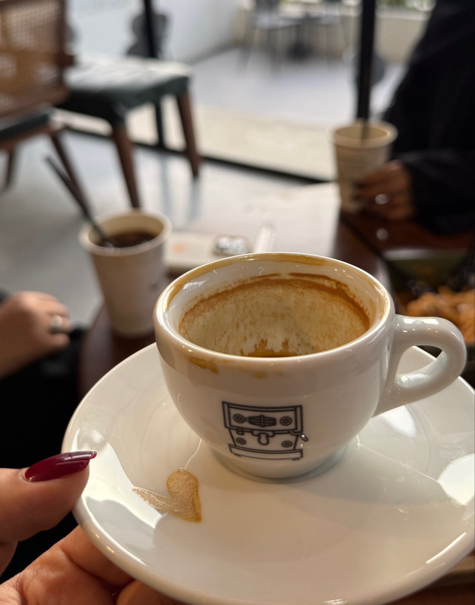 oc5o_'s tweet photo. يَـا أنُسّي ويَـاسـعَـديَ
             ❣️ https://t.co/H1wXVDl909