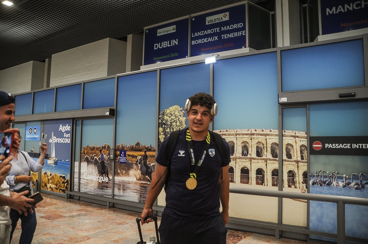 MDAM34's tweet photo. retour des joueurs du MHR à Montpellier #sport #rugby https://t.co/u7xCzoGr1K
