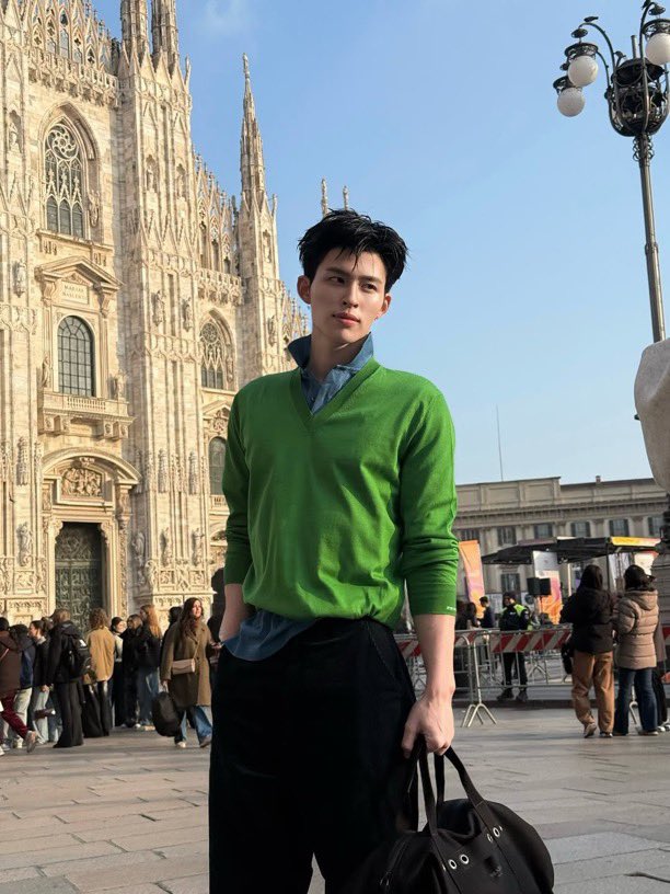 Alex Bui - Narawin อเล็กซ์ 🌻- Busy tweet media