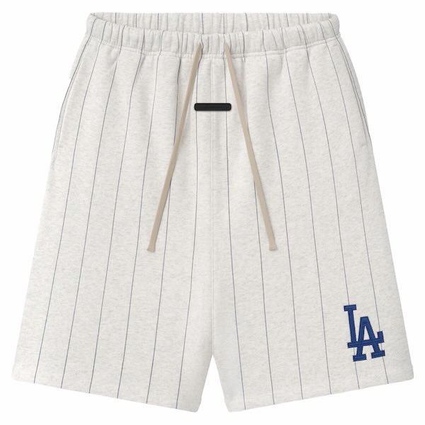 JustFreshKicks's tweet photo. MLB x Fear of God Essentials SS26 Collection ⚾️ 

https://t.co/vd1QoTApvt https://t.co/D06uoO9znb