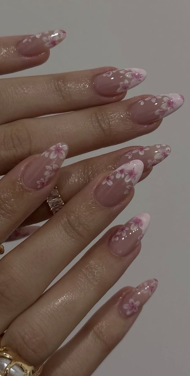 hghwayone009_bc's tweet photo. 💅  - pick ur fav nails

1, 2, 3 or 4?

#SevEN_Deserve_Fairness
#Financial_Boycott_BELIFT https://t.co/EfbNrP6iil