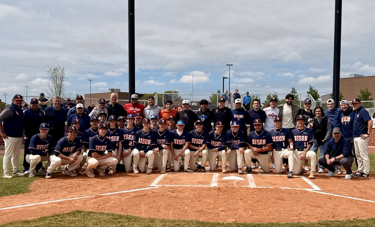 BGBaseball_1973's tweet photo. Bison 7
Dons 0

Alumni day was a success! Was great seeing so many former players, coaches, and Bison families at the ballpark today! Can’t wait to do it again next year!

Carrison W 2IP 3Ks 2/3 2B, HR 💣 
Campbell, Fitz, Shai, and Sander finished it out with 6Ks. 

@BGBisonAD https://t.co/GQFehrPuBQ