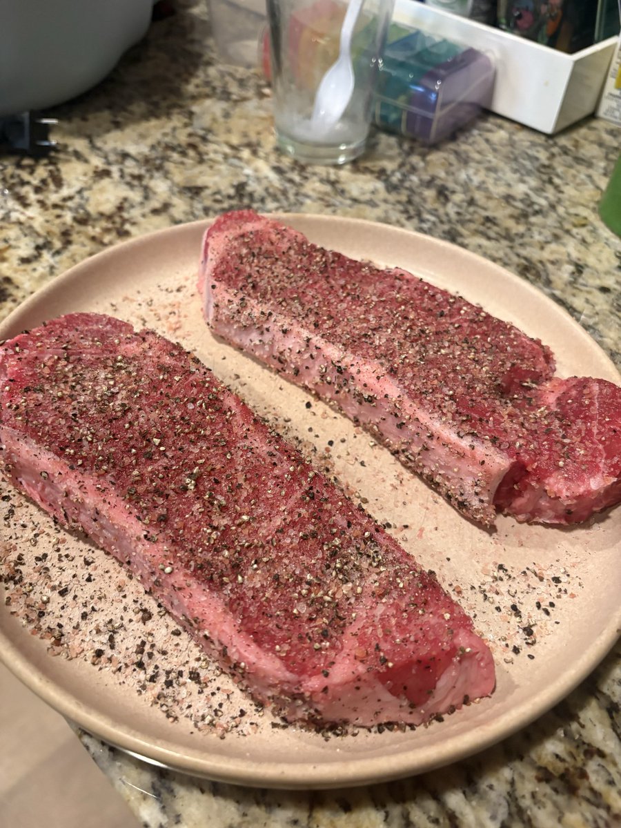 bigmapleman's tweet photo. Thoughts on the seasoning https://t.co/jkqkBXQdTJ