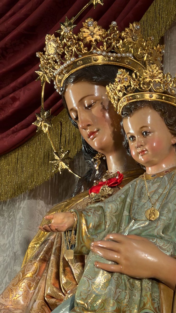 MAuxiliadoraC's tweet photo. ¡¡ YA ES 24 DE MAYO !!
Todo lo dice tu nombre,
todo tu nombre lo encierra:
lo más puro y más hermoso
las ilusiones más bellas
y la más grande ternura
que soñar alma pudiera,
en los confines del cielo
o en los límites de la tierra...

#AuxiliadoraCoronada26 https://t.co/q71O3oRhS2