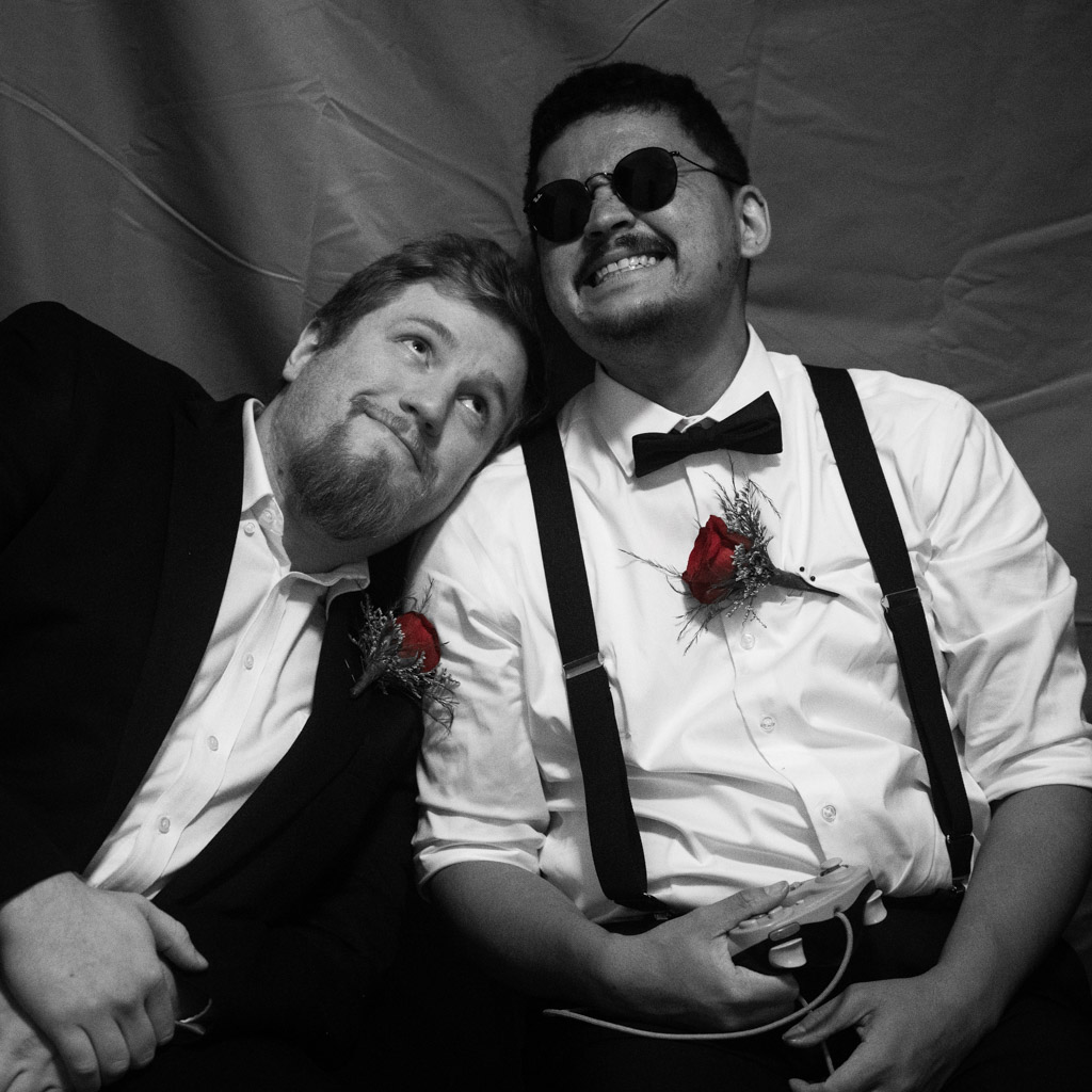 MeleeProm's tweet photo. And whether we're talking about way back when or today, they never forget to bring along having a good time! https://t.co/llcPF669e6