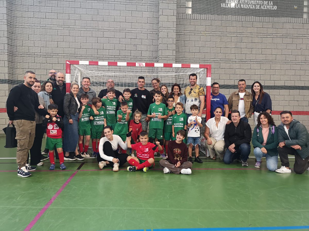 MatanzaSala's tweet photo. #VAMOSMATANZATENERIFE

BENJAMÍN:

¡NUESTROS DIABLITOS SON CAMPEONES DEL GRUPO 2 DE LA FASE PLATA! 💪😈

¡FELICIDADES CHICOS! 🎉🎊

¡Crecemos Contigo! ❤️💚

¡VAMOS MATANZA TENERIFE! 

#JuntosSomosFuertes #CrecemosContigo #MatanzaTenerifeFs #CanteraMatanzaTenerifeFs #FIFT https://t.co/cvgOJhzzZU