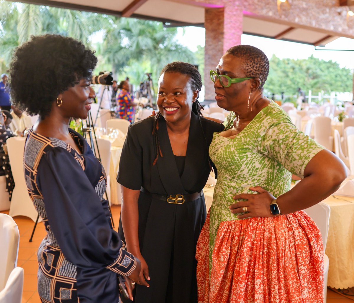NwanneObahor's tweet photo. UNDP is proud to have been part of #POATE2026 alongside @GovUganda and partners to strengthen cooperation on investment in #tourism as a critical driver of Uganda's sustainable development agenda 🇺🇬

Uganda is indeed the Pearl of Africa - rich in wildlife, nature, culture and tradition.

@UNDP also joined the @EUinUG together with @UNCDF, @EnabelinUganda and  @UNESCO to launch the Sustainable Tourism Value Chain Initiative.
