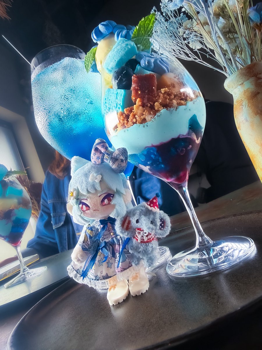 nui_sheep's tweet photo. 昨日ともだちと〜
みんな今はバラバラな界隈に生きてるけど色んな話聞けてたのしい。

季節でパフェが変わるからまたどこかのタイミングで行きたい https://t.co/ORfeMLVVwS