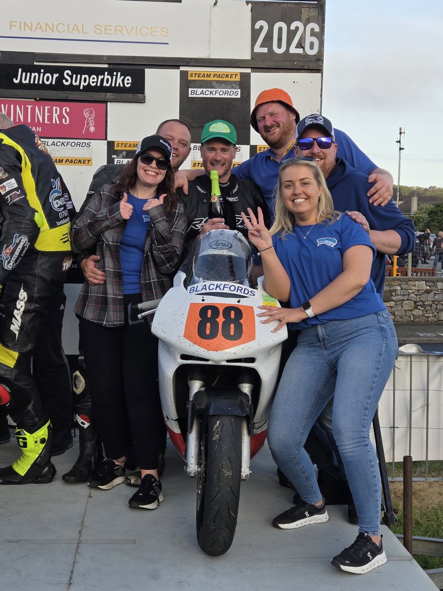 PunkasKat's tweet photo. Beyond proud ❤️🇮🇲
Leon Donaghy, 3rd, Junior Superbike, Pre-TT 2026 https://t.co/onB7uO62ud