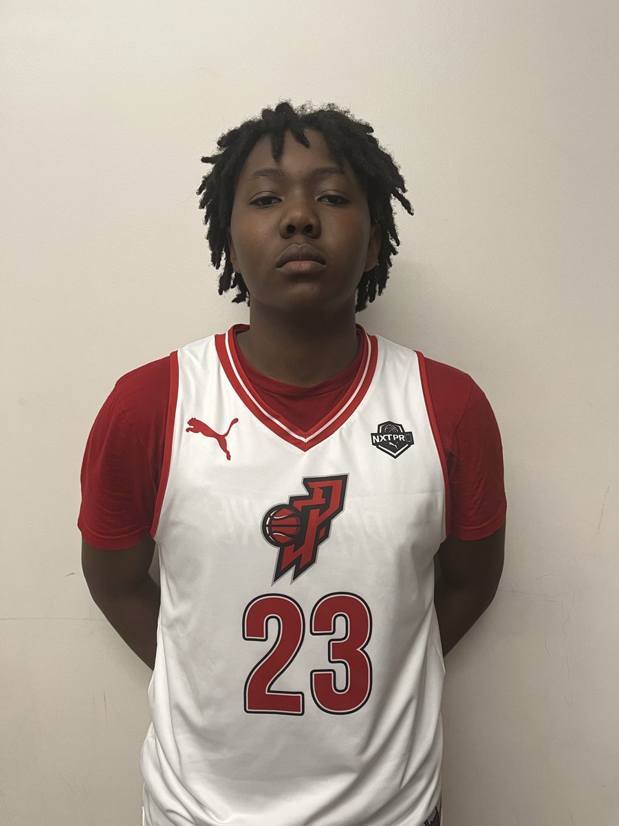 CPBFamily's tweet photo. Puma @NxtProHoops Session 9:
Winston Salem, NC

Carolina Pressure 15U - Game 3

68-44 Win vs Team Grind (NC) 

Dalton Bennett (@Dalton52126527) 14 pts 
DJ Wilson (@Darrenwilson4_) 14 pts 
Landen Carpenter (@landenc_29) 10 pts
Ryen Davis (@ryen_hoopz) 7 pts https://t.co/rRsGIia74k