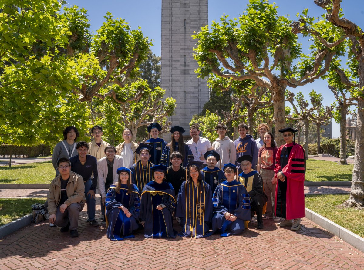 yanggroupucb's tweet photo. Congratulations to our 12 graduates this year, as well as those who received awards:

@mfonseca2016: 2026 OGSI Award, BIDMaP Postdoc fellowship
@YuxinJiang826: Stanford Science Postdoc Fellowship
Anna Chen: 2026 Senior Undergraduate Research Award
Anna Chen, Skye Leng: NSF GRF https://t.co/EeWejJHcqB