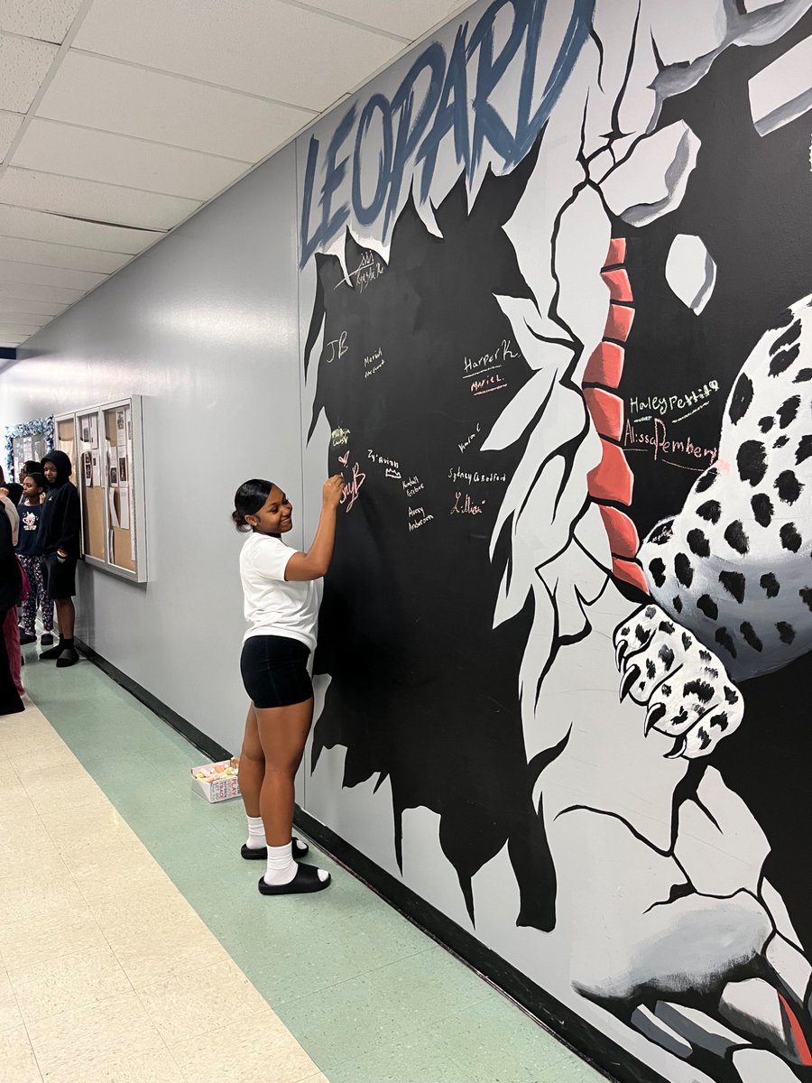 Lange Middle School tweet media