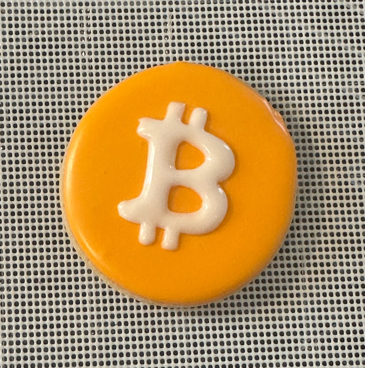 Seed tweet media