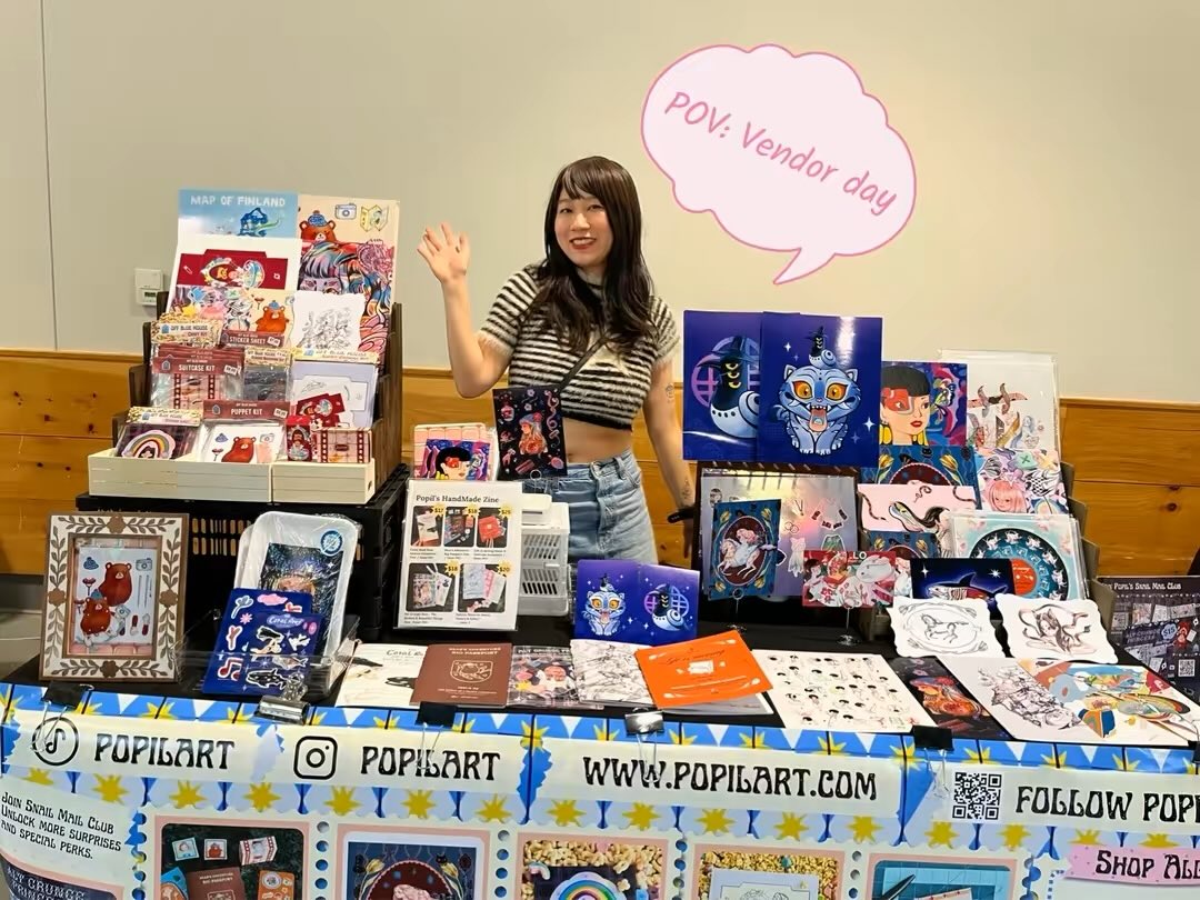 popilart's tweet photo. POV: Vendor day 🌸 at Providence
Running on iced coffee, tape, and pure delusion. 😣 
Joining The Anti Robot Club MarketPlace in Providence today!

Snail Mail, handmade zines, prints, stickers & tiny handmade things 💌

📍 Farm Fresh RI
🗓 Sat. May 23 • 4–8 PM

#providence #artmarket #vendor #zine #snailmail @off_blue_house  @ispocka