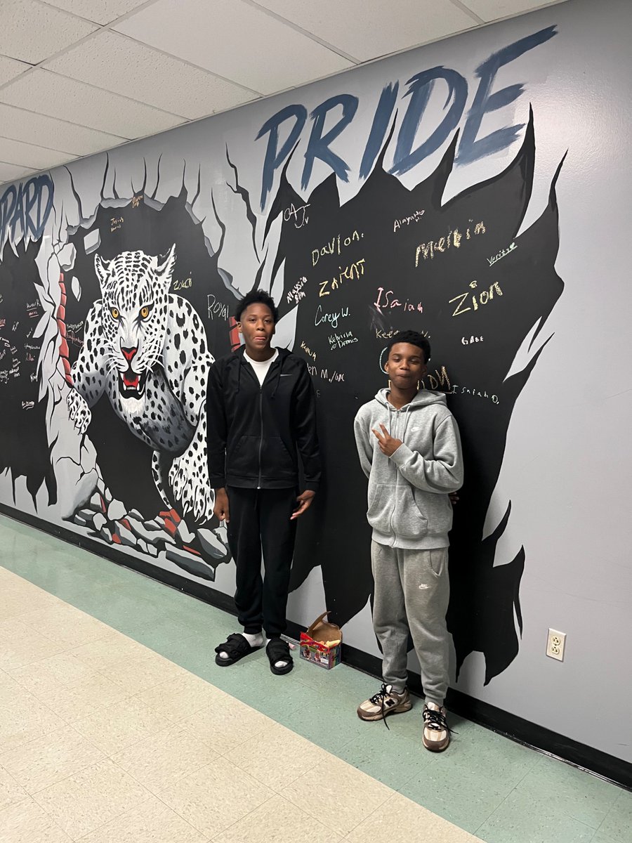 Lange Middle School tweet media