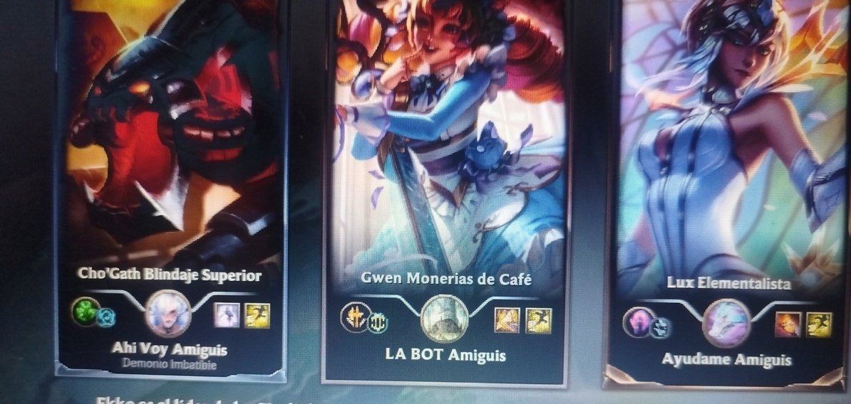 FullNeeko's tweet photo. Uno emparejando solo en las flex y estos te refriegan su amistad en la cara 😒 https://t.co/oTGZXxVtIu