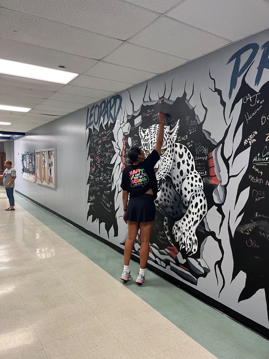 Lange Middle School tweet media