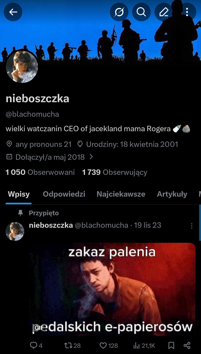 J 🪥 tweet media