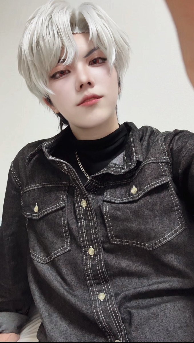 puterano_doo's tweet photo. 🐺생일 보이🔥 https://t.co/4AH3kwZwZV