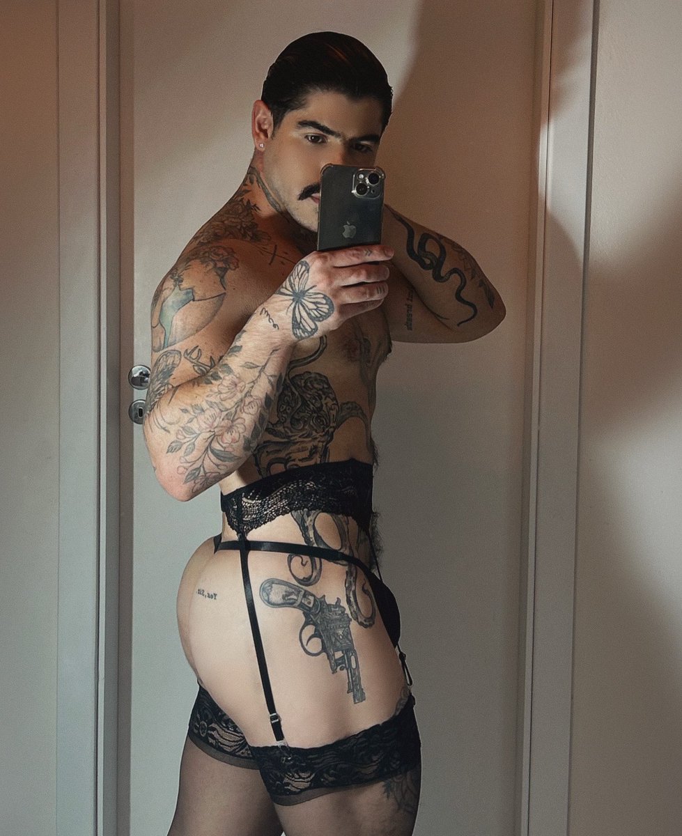srcorreia__'s tweet photo. 🖤🔥 https://t.co/h3yOXw94az